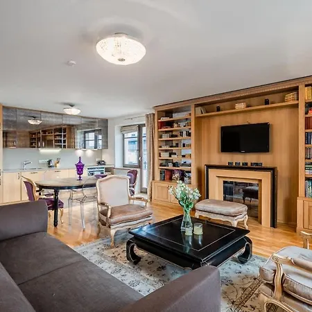 Domillion 2bdr Old Town W Views Parking A127 Daire Vilnius