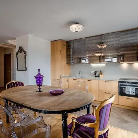 Domillion 2bdr Old Town W Views Parking A127 * וילנה