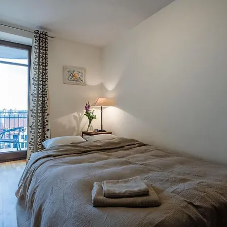 Domillion 2bdr Old Town W Views Parking A127 Vilnius